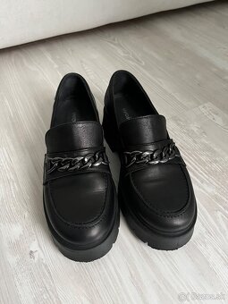 Predám málo nosené kožené topánky Wojas - 3