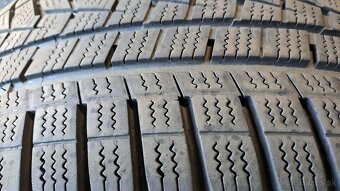 Predám 4ks jazdené zimné 225/60r17-99H Hankook - 3