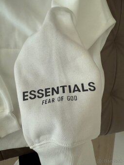 Essentials Mikina - 3