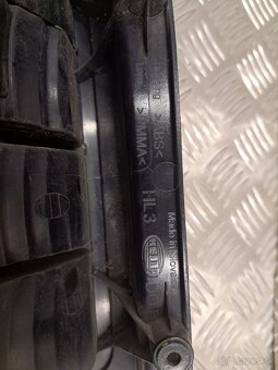 ZADNÉ SVETLO - VW T5 - 3