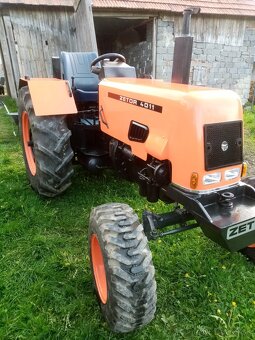 Predám traktor zetor - 3