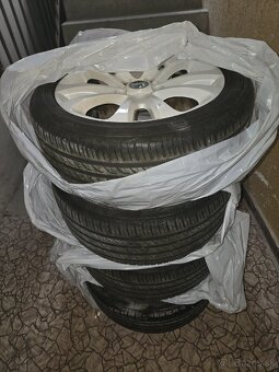 Škoda Superb elektróny 5x 225/45 R17 - 3