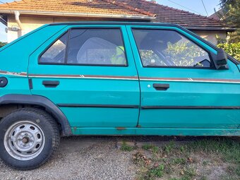 Skoda favorit - 3