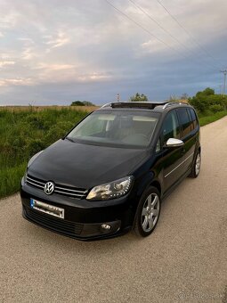 VW Touran Highline 2,0 TDI - 3