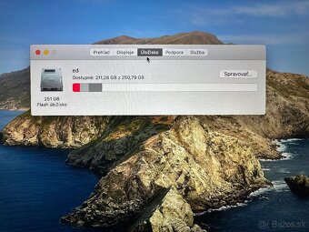 Predám MacBook Pro retina 15'' 2013 / i7 / 8GB / 256GB SSD - 3