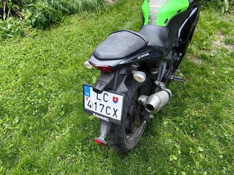 Kawasaki ninja 250r - 3