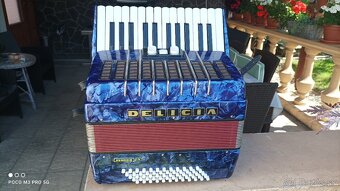 Harmonika -Akordeon.Delícia Junior 60 basová. - 3