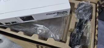MIKROTIK - CRS226-24G-2S+RM - Cloud Router Switch - 3