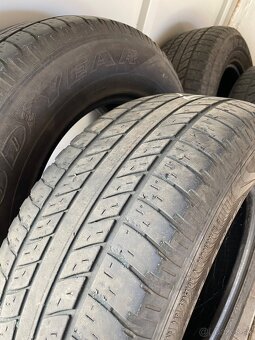 Gumy M+S 265/65 R17 - 3
