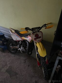 Suzuki RM 85 - 3