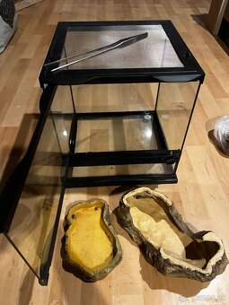 Predám komplet terarium - 3