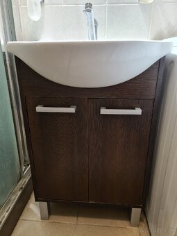 Kúpeľňové skrinky - 3