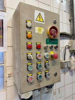 PŘEKLÁPĚČ DÍŽÍ HK200 - 3