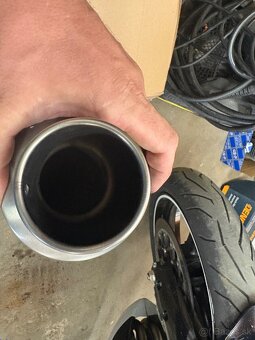 Ladený vyfuk Gsxr 600-750 L1-L6 - 3