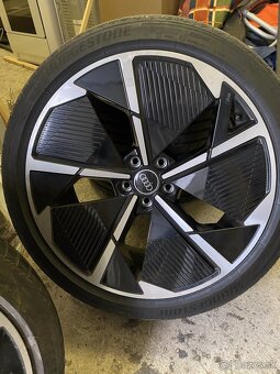 Elektrony Audi Sport 21" Etron - 3