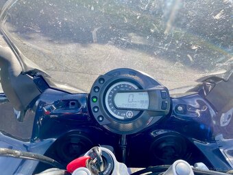 Yamaha FZ6 - 3