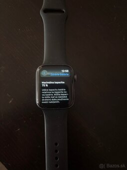 Apple Watch 5 44mm - 3