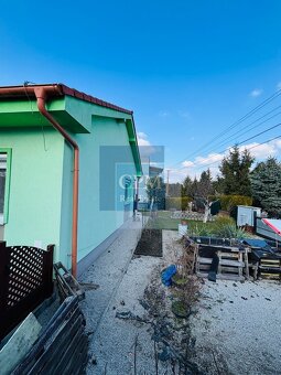 Ponúkame na predaj príjemný samostatný 4-izbový dom v Berno - 3