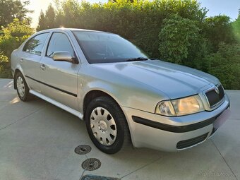 ŠKODA OCTAVIA TOUR 1.6 75KW - 3
