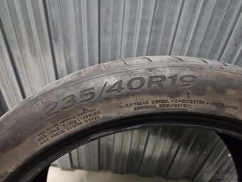 Letné pneumatiky 235/40 R19 - 3