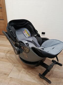 Autosedačka -vajíčko + Isofix - 3