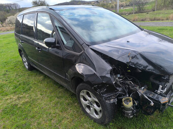 ford galaxy - 3