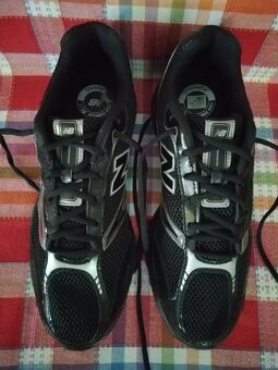 Botasky New Balance - 3