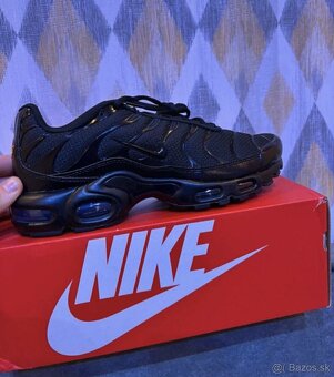 Nike Air Max Plus Čierne - 3