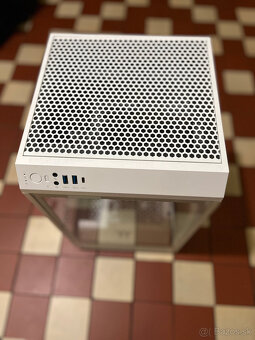 Thermaltake The Tower 200 mini tower - 3