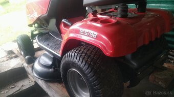 Traktorová kosacka 12,5HP 5+1 motor Castelgarden - 3