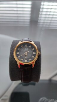 Pánske hodinky QUARTZ zn. Q&Q - 3