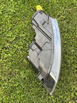 Predné svetlo VW POLO - 3