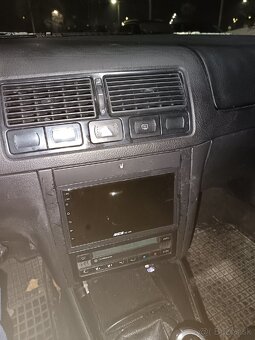 Volkswagen Golf 4 - 3