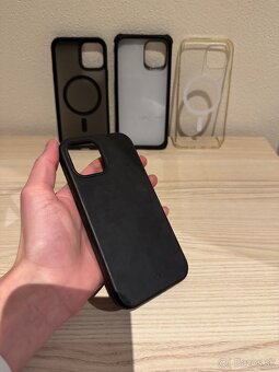 Predám obaly na IPhone - 4 ks - 3