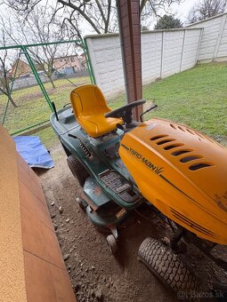 Záhradný traktor MTD - 3