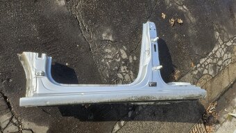 Podbeh+dvere Škoda Rapid - 3