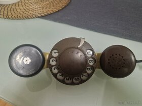 Starý telefón retro spojarsky - 3