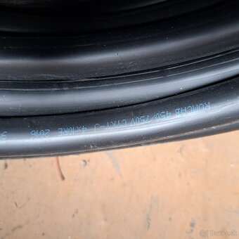 Kábel CYKY-J  4x10 - 3