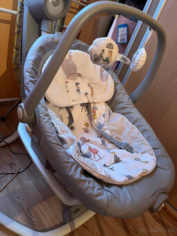 JOIE elektricka hojdacka pre babatka - 3