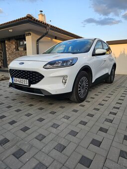 Ford Kuga 1.5tdci 88kw r.v. 2021 LED svetlá, NAVI, vyhrev - 3