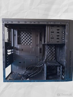 Skrinka Cooler Master Silencio 550 - 3