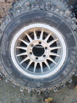 Terénne pneumatiky  235/75 R15 ,6x139.7 rozteč - 3
