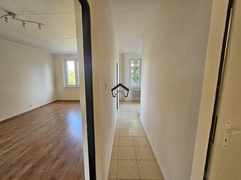 Na predaj 3 izbový byt s balkónom vo Zvolene - 3