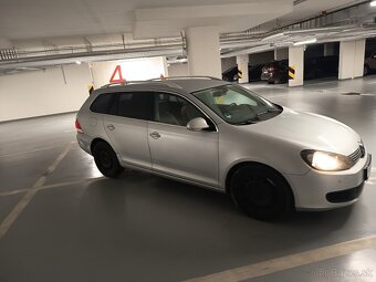 Volkswagen Golf 6 1.6 TDI 77 kW - 3