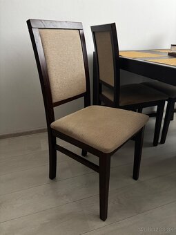 Jedálensky stôl so stoličkami - 3