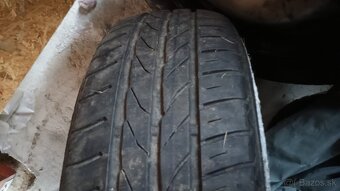 185/65 r15 - 3