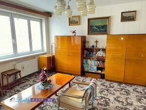 Tehlový 3 izbový byt, priame centrum mesta Lučenec, 77 m2 - 3
