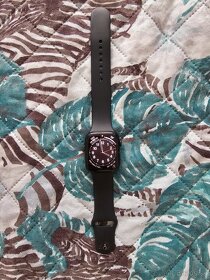 Predám takmer ročné Apple Watch 8, 45mm (väčšie) - 3