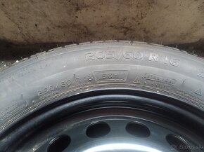 Pneumatika Michelin 205/60 R16 na disku 6 1/2 J16 ET 47 - 3