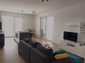 prenájom 2 izbového apartmánu - 3